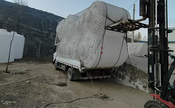 天祝塑料桶批量交付案例：满足多行业高标容器需求的一站式解决方案